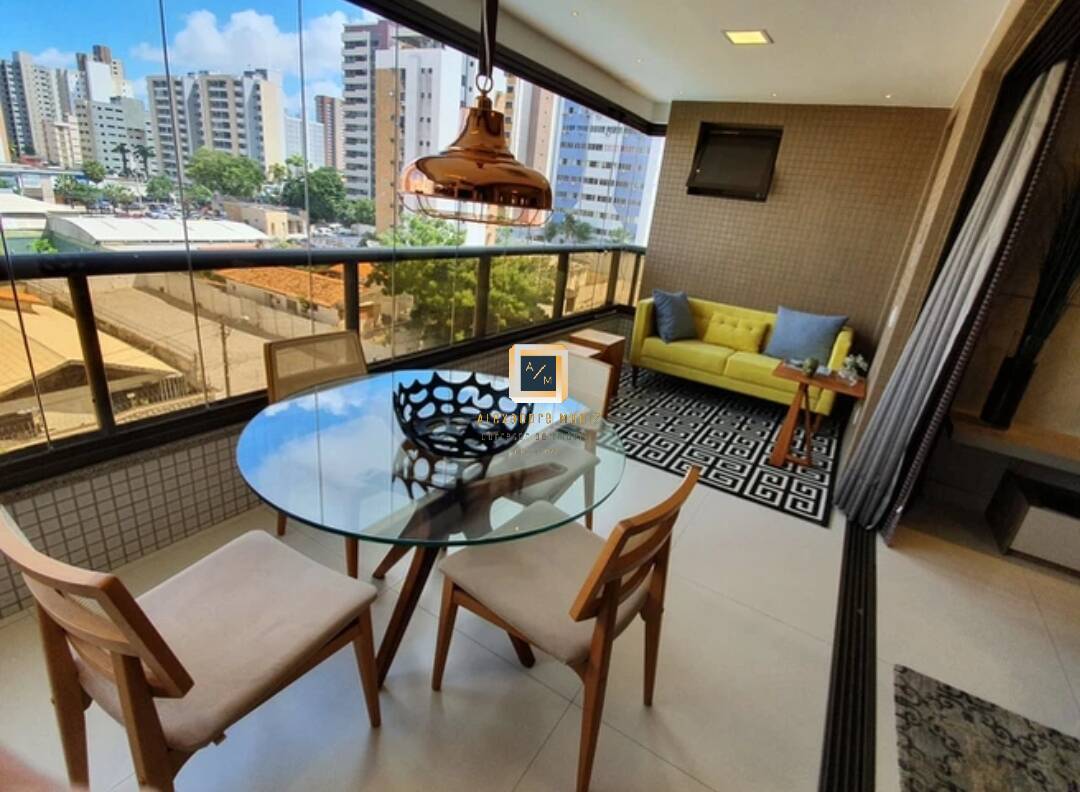 Apartamento à venda com 3 quartos, 162m² - Foto 13